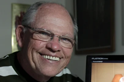 SX Rio de Janeiro (RJ) 09.05.2013 - Silvio Matos,ator da terceira idade que esta fazento sucesso na internet.Foto Marcelo Theobald/Extra/AgÃªncia O Globo.<!-- NICAID(9423520) -->