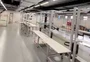 Alta do Guaíba faz indústria esvaziar 1º andar e montar linha de produção provisória; veja vídeos