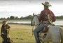 "Pantanal": Tadeu encontra seu avô, o Velho do Rio, pela primeira vez; assista