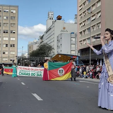 Desfile Farroupilha de 20 de Setembro em Caxias do Sul.<!-- NICAID(15211666) -->