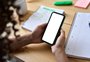 Uso de celular nas escolas pode ser benéfico, desde que para fins pedagógicos