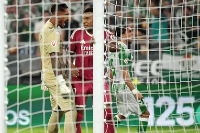 Alvaro Valles, Mbappé, futebol