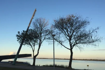 Climatempo em Porto Alegre. Manhã de frio na capital gaúcha.<!-- NICAID(15168641) -->