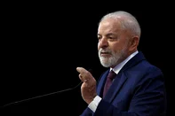 Brazil's President Luiz Inacio Lula da Silva speaks during an event to highlight accomplishments in the first two years in office in Brasilia on April 3, 2025. Brazil's President Luiz Inacio Lula da Silva said Thursday his country would take "all appropriate measures to defend" itself against import tariffs imposed by US counterpart Donald Trump. (Photo by EVARISTO SA / AFP)Editoria: FINLocal: BrasíliaIndexador: EVARISTO SASecao: diplomacyFonte: AFPFotógrafo: STF<!-- NICAID(16009386) -->