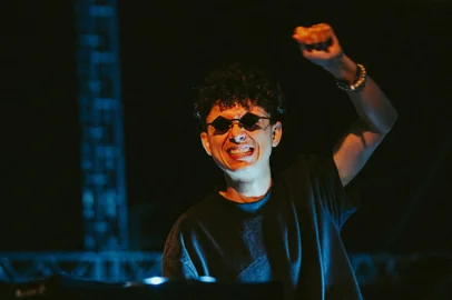 Após 4 anos de espera, Illusionize está de volta à Kool Concept House para uma noite que ficará marcada na história.Desta vez, o evento será realizado no incrível Ccubo Multipalco, em Caxias do Sul.Illusionize é um renomado DJ e produtor, conhecido por suas faixas de sucesso, como "Bass" e "Down", entre outras. Recentemente, ele se apresentou em festivais de renome, como o Rock in Rio, Tomorrowland e Ibiza.<!-- NICAID(15592869) -->