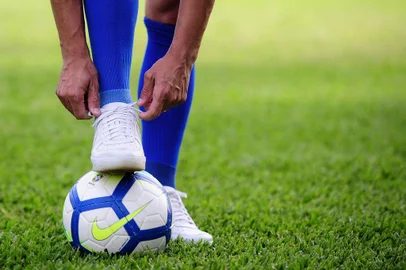 CAXIAS DO SUL, RS, BRASIL, 13/11/2018 - Série de reportagens sobre esporte amador, realizada em parceria com a Radio Gaúcha, jornal Pioneiro e RBS TV. NA FOTO: Fagner é volante do União Forquetense, finalista da Copa União na categoria titulares. (Marcelo Casagrande/Agência RBS)<!-- NICAID(13829110) -->