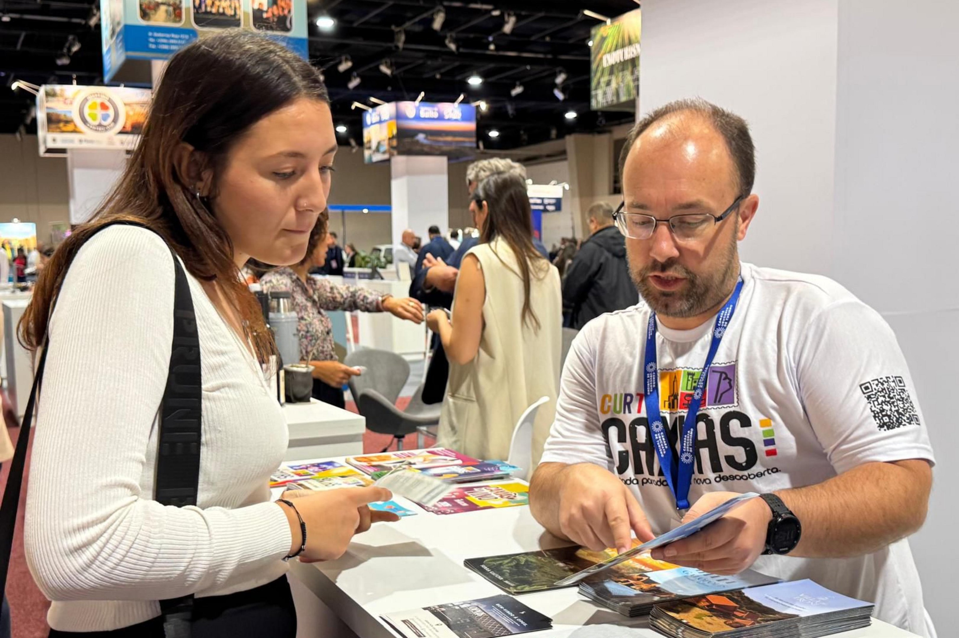 A convite de cidade-irmã, Caxias participa de feira de turismo no Uruguai; veja destaques da política