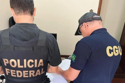 rasília/DF. A Polícia Federal e a Controladoria-Geral da União deflagraram hoje (23/4) a Operação Sem Desconto, com o objetivo de combater um esquema nacional de descontos associativos não autorizados em aposentadorias e pensões.<!-- NICAID(16022338) -->