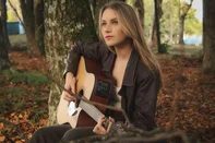Jovem cantora Bibiana Demore, de Caxias do Sul, lança sua primeira música autoral em agosto<!-- NICAID(16080159) -->