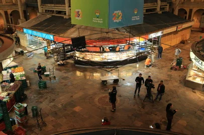 Mais 39 lojas e restaurantes reabrem hoje no Mercado Público da Capital. Fotos: Ronaldo Bernardi/Agencia RBS<!-- NICAID(15791536) -->