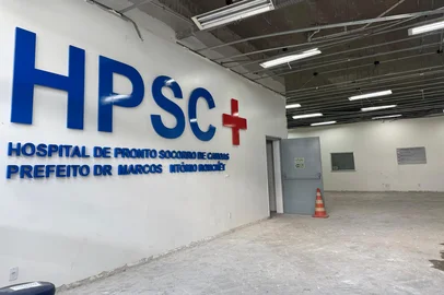 Fechado há dez meses, o Hospital de Pronto Socorro de Canoas só deve voltar a receber pacientes no mês de junho. O prédio está em obras.<!-- NICAID(15987677) -->