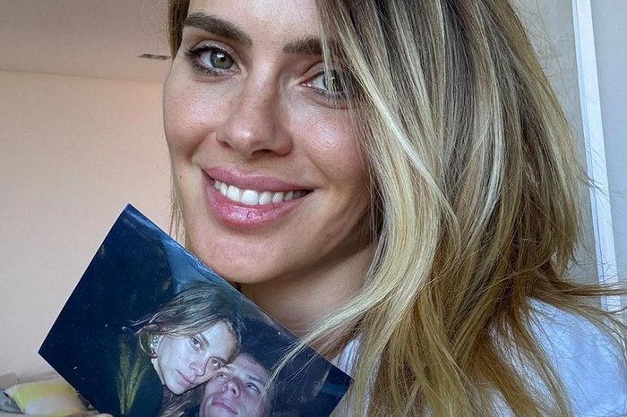 @loracarola  Instagram / Reprodução