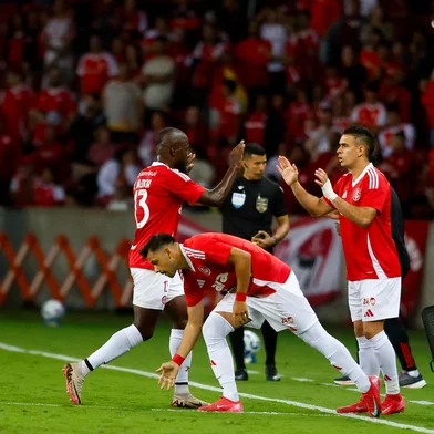 PORTO ALEGRE, RS, BRASIL - 06/04/2025 - INTER x CRUZEIRO - Campeonato Brasileiro Série A - FOTO: CAMILA HERMES, AGÊNCIA RBS<!-- NICAID(16011457) -->