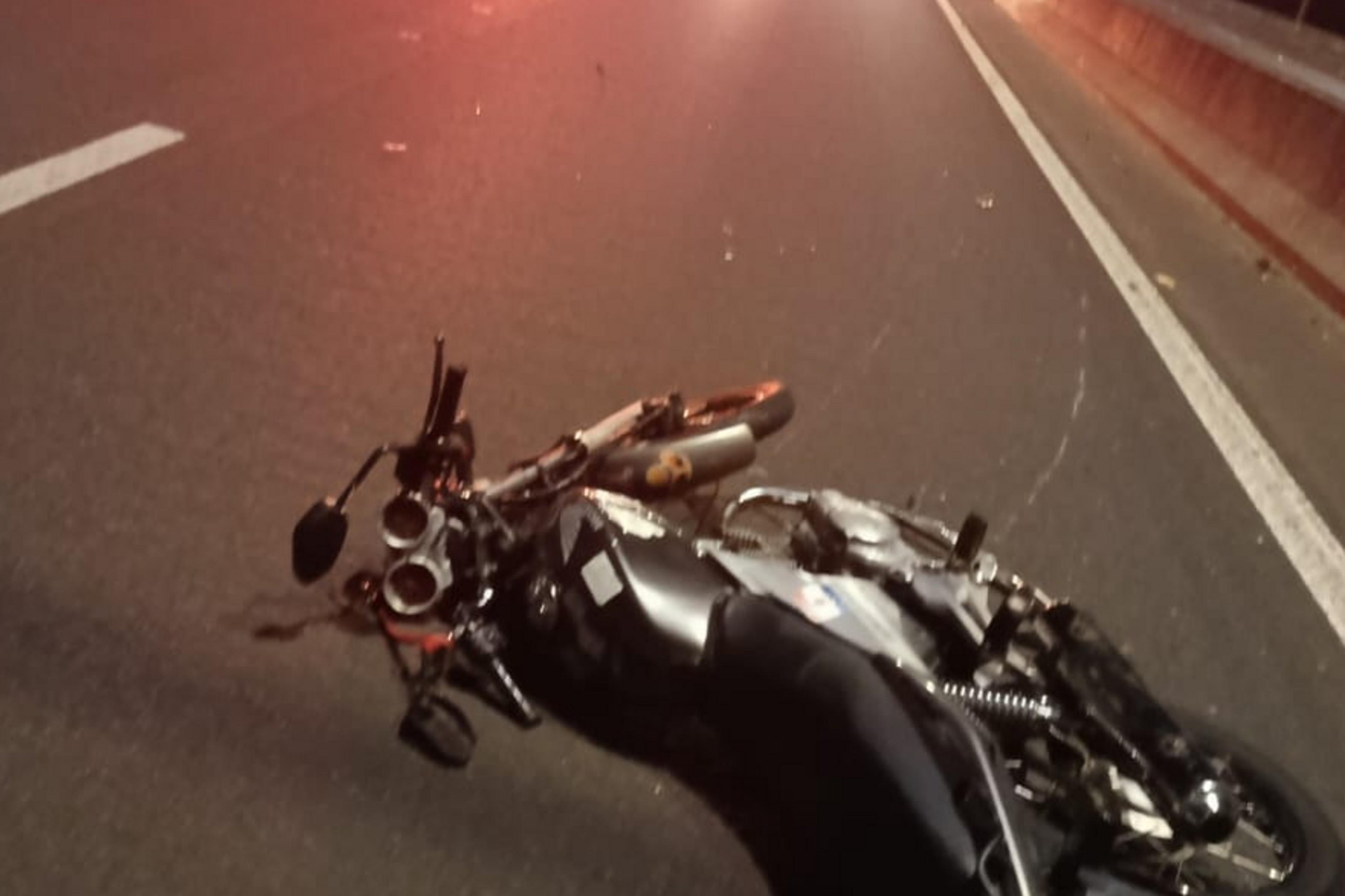Motociclista morre ap&oacute;s perder o controle do ve&iacute;culo na BR-448, em Canoas