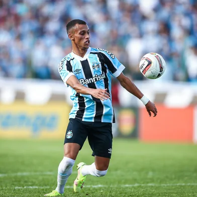 Gremio x YpirangaRS - FUTEBOL/GAUCHAO 2022/GREMIO X YPIRANGA - ESPORTES - Lance da partida entre Ypiranga e Gremio disputada na tarde deste sabado no estadio Colosso da Lagoa, em Erechim, valida pela primeira partida da final do Campeonato Gaucho 2022. FOTO: LUCAS UEBEL/Grêmio/DivulgaçãoEditoria: SPOIndexador: Lucas UebelSecao: futebolFonte: Gremio.netFotógrafo: Gremio x Ypiranga<!-- NICAID(15052234) -->