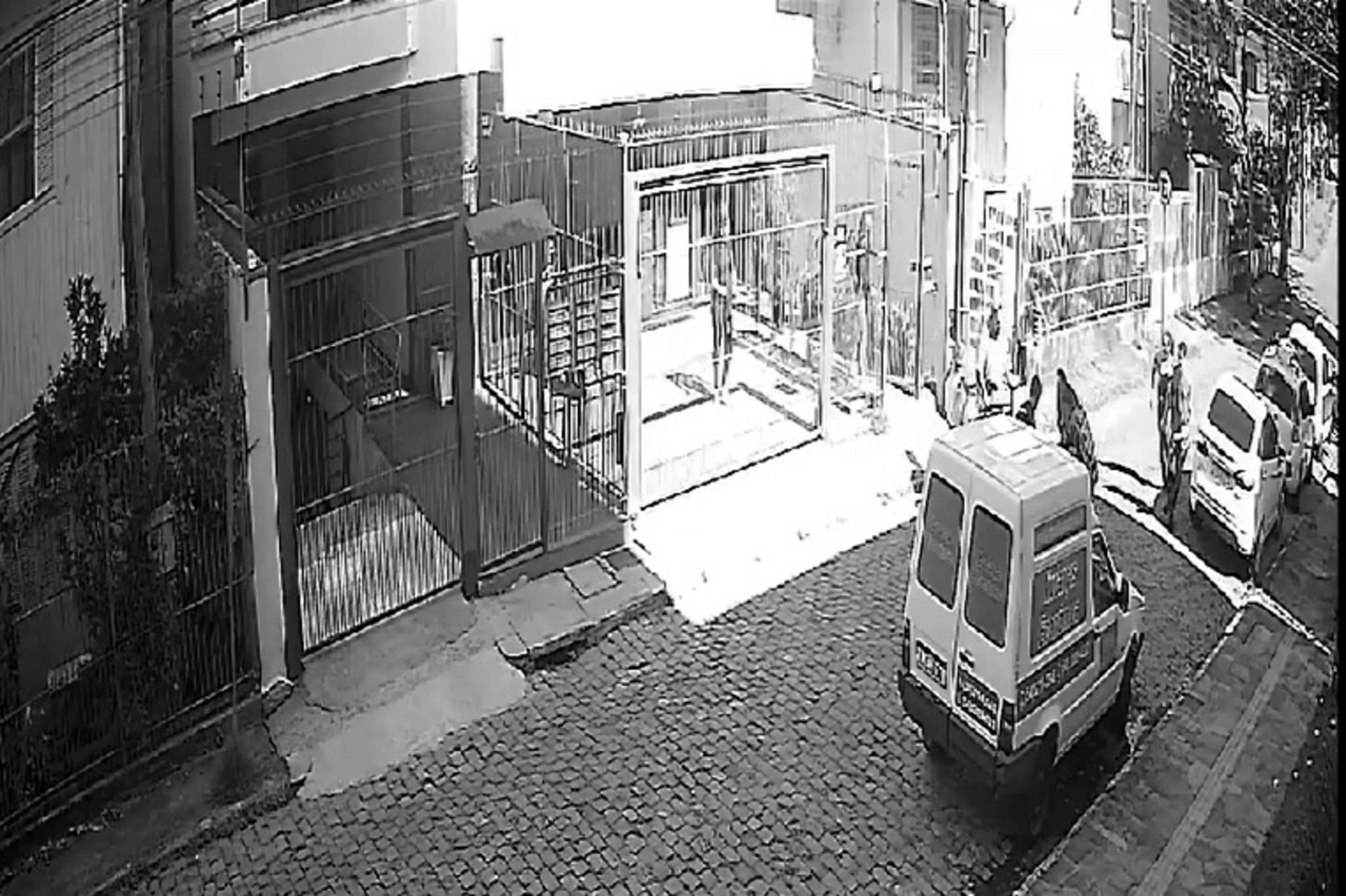 Imagens de câmeras de monitoramento/Reprodução