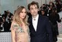 Nasce o primeiro filho de Robert Pattinson e Suki Waterhouse, diz site