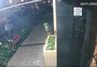 Vídeo mostra assalto em que policial militar foi baleado na Cidade Baixa