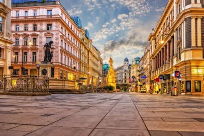 Graben, uma famosa rua de Viena. Foto: AlexAnton / stock.adobe.comIndexador: AlexAntonFonte: 241242655<!-- NICAID(15130565) -->