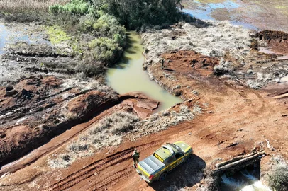 Polícia flagra 47 mil metros de desmatamento no norte do Estado<!-- NICAID(16067681) -->