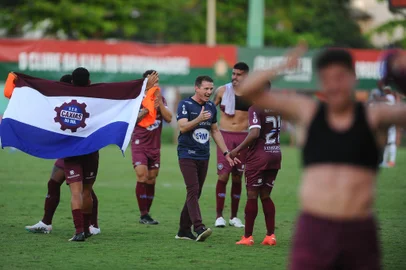 RIO DE JANEIRO, RJ, BRASIL, 02/09/2023. Portuguesa-RJ x SER Caxias, partida de volta das quartas de final da Série D, que vale o acesso à Série C do Campeonato Brasileiro, no Estádio Luso-Brasileiro, na Ilha do Governador. O primeiro jogo, no Estádio Centenário, terminou em 1 a 1. Em caso de novo empate, a decisão será nos pênaltis. (Bruno Todeschini/Agência RBS)Indexador: BTK<!-- NICAID(15529761) -->