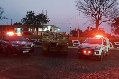 Polícia apreende 9 toneladas de soja em porto clandestino no noroeste do RS<!-- NICAID(15861075) -->