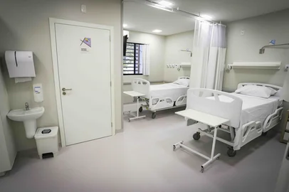 Leitos no Hospital Independência em Porto Alegre<!-- NICAID(16265534) -->