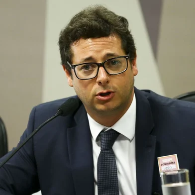 O secretário especial de Comunicação Social da Secretaria de Governo da Presidência, Fabio Wajngarten, participa de audiência pública na Comissão de Transparência, Governança, Fiscalização e Controle e Defesa do Consumidor do Senado.