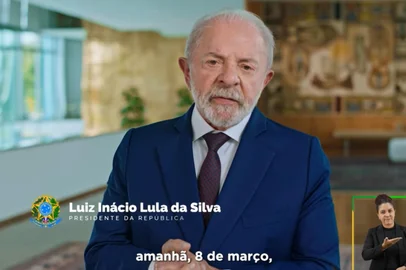 Reprodução / CanalGov BRASÍLIA, DF, BRASIL - 07/03/2026 - O presidente Luiz Inácio Lula da Silva fez pronunciamento em rede nacional de rádio e televisão alusivo ao Dia Internacional da Mulher, celebrado em 8 de março (Foto: Reprodução/CanalGov)<!-- NICAID(16240342) -->