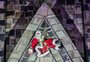 Papai Noel fará 78 descidas de rapel pela torre da Catedral de Pedra, em Canela