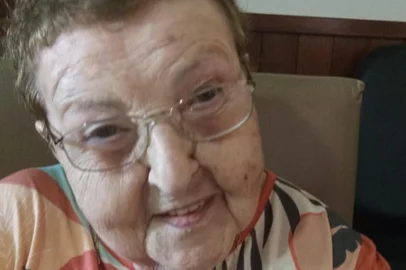 A professora aposentada Anna Lilia Carvalho do Nascimento faleceu no dia 22 de junho, aos 94 anos, em decorrência de complicações de uma pneumonia. Ela vivia em Encantado, no Vale do Taquari.<!-- NICAID(16077261) -->