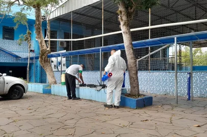 Porto Alegre, RS, Brasil, 23/03/2023 - Profissionais higienizaram escola Almirante Barroso, na Ilha da Pintada, em Porto Alegre - Foto: Carina Baum Machado/Arquivo Pessoal<!-- NICAID(15383219) -->
