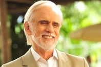 Mariano (Francisco Cuoco) em A Vida da Gente.<!-- NICAID(7955446) -->