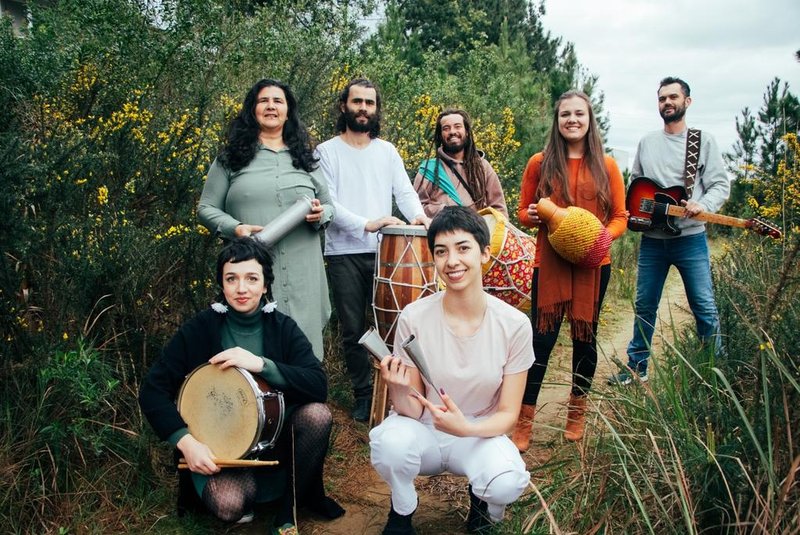 Estreia do Ocupa Quindim Monólogo inédito "Um passarinho me contou", do ator Darlan Gebing, e o show "Tombayê Percussão e Nossos Carnavais", promovido pelo grupo Tombayê, se apresentarão nos próximos dias no Instituto de Leitura Quindim<!-- NICAID(15178717) -->