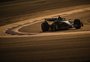 Hamilton elogia novo carro da Mercedes após teste no Bahrein: 'Mais agradável de dirigir'