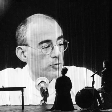 Caio Peça Caio do Céu.  Deborah Finocchiaro<!-- NICAID(15993313) -->