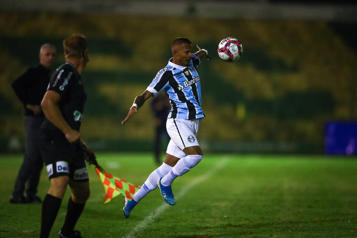 LUCAS UEBEL / Grêmio / Divulgação