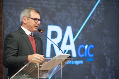 Presidente da CIC Caxias, Celestino Loro, encaminhou demandas ao vice-governador Gabriel Souza<!-- NICAID(15802751) -->