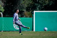 Treino do Juventude para o jogo contra o Flamengo. Na foto, o atacante Ênio.<!-- NICAID(16017459) -->