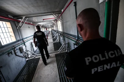 Porto Alegre, RS, BrasilCadeia Publica de Porto Alegre, o Presídio Central, passou por reformas e reestruturação e deve ser reinaugurado ainda no primeiro semestre de 2025.<!-- NICAID(15970306) -->