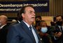 Bolsonaro acena à China após levantar dúvidas sobre origem do coronavírus