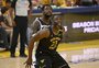 NBA multa Draymond Green por comentário 'inapropiado' aos árbitros