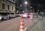 Fiscalização de trânsito flagra 25 motoristas embriagados no largo da Estação Férrea, em Caxias do Sul 
