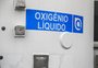 Escassez de oxigênio preocupa gestores, e ministério fala em risco no interior