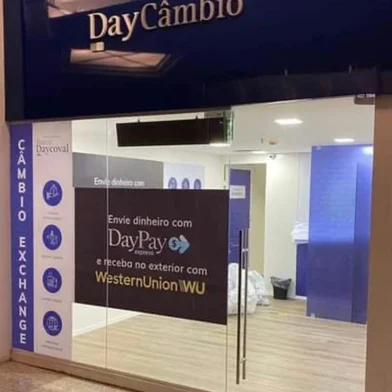 DayCâmbio<!-- NICAID(15460447) -->