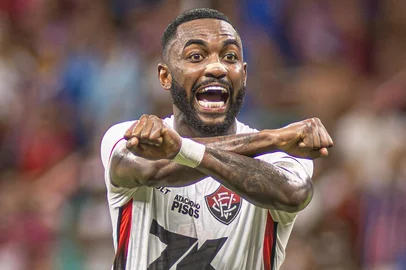 Vitória / Divulgação ramon comemora gol pelo vitória contra o bahia<!-- NICAID(16243471) -->