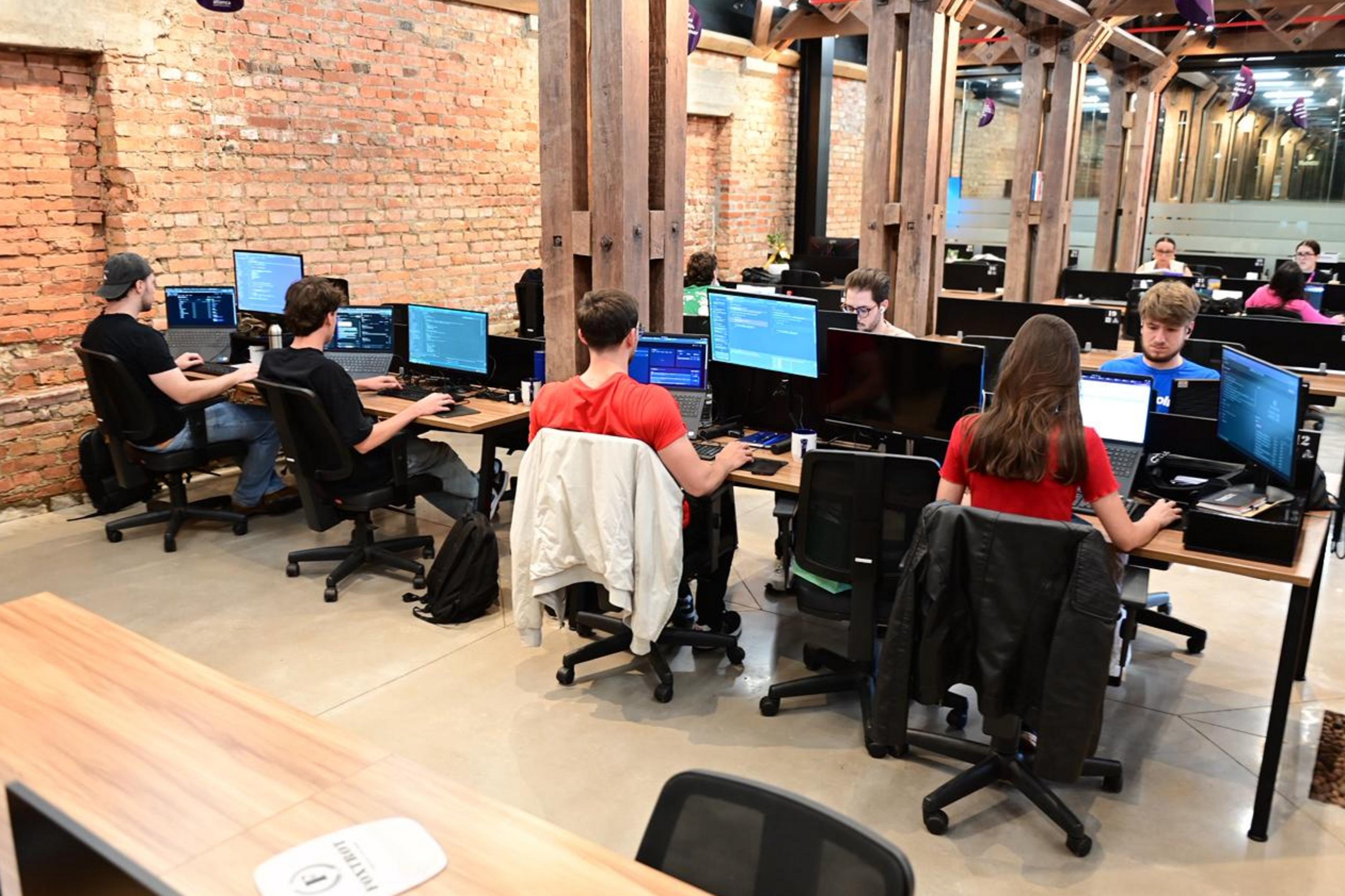 Profiss&atilde;o que mais cresce no pa&iacute;s, engenheiro de IA alavanca mercado de tecnologia no norte ga&uacute;cho