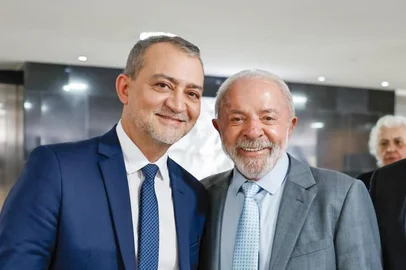 Edegar Pretto se reune com Lula.<!-- NICAID(16265845) -->