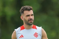 PORTO ALEGRE, RS, BRASIL, 14-02-2025: Bruno Henrique durante o treinamento do Sport Club Internacional, em Porto Alegre. Foto: Ricardo Duarte/Divulgação Sport Club Internacional.<!-- NICAID(15976932) -->