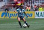 Lateral ex-Grêmio é anunciada pela Ferroviária